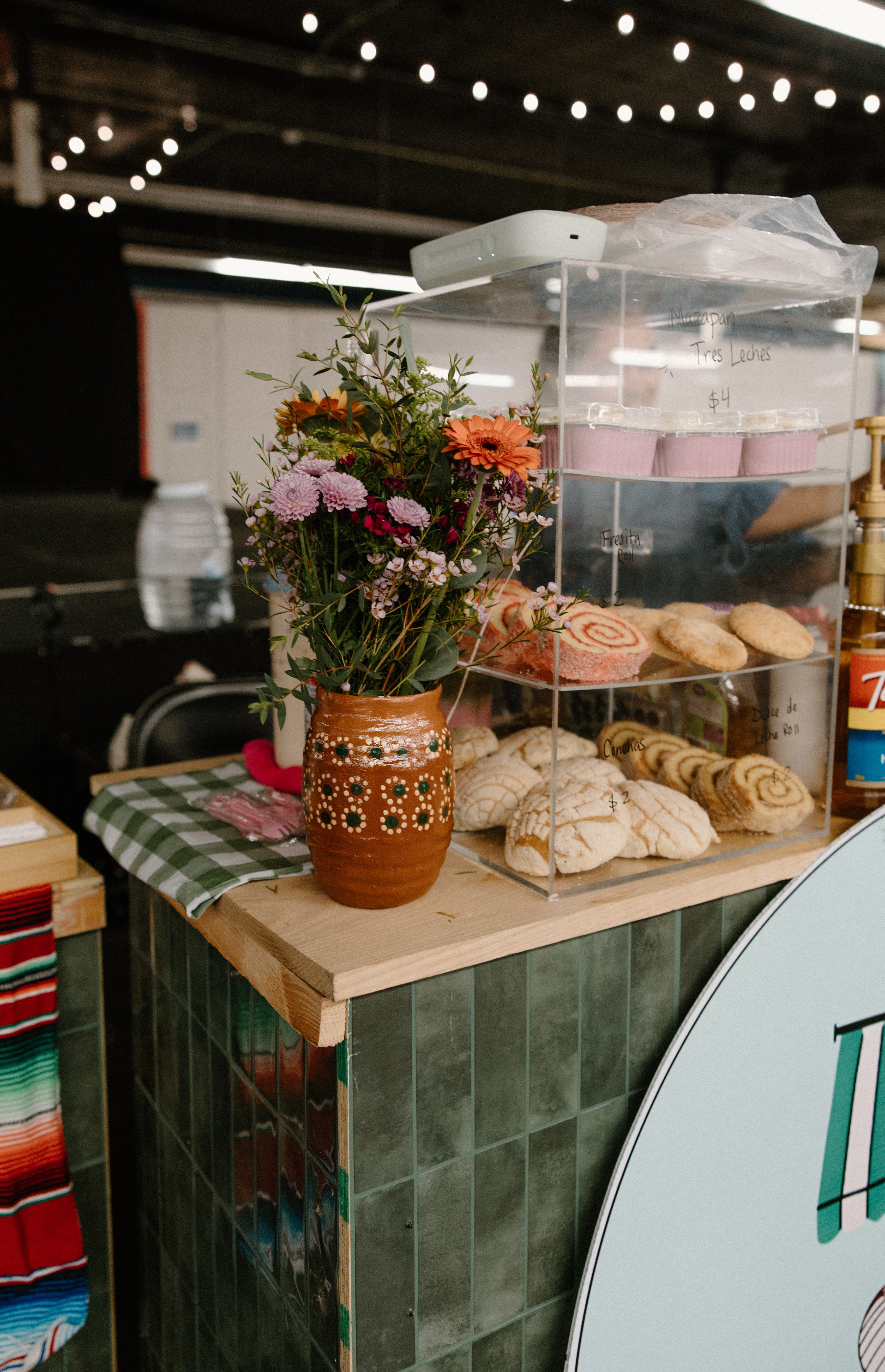 Flowers and Pastries